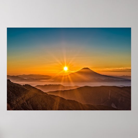 Zonsopkomst tussen de heuvels poster (Voorkant)