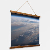 Zonsopkomst werpt lange schaduw over Filipijns Zee Hangend Wandkleed (Gebogen)