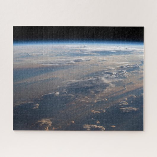 Zonsopkomst werpt lange schaduw over Filipijns Zee Legpuzzel (Horizontaal)