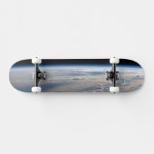 Zonsopkomst werpt lange schaduw over Filipijns Zee Persoonlijk Skateboard (Horizontaal)