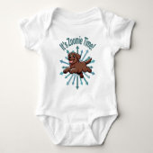 Zoomie Time Chocolate Lab Romper (Voorkant)