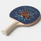 Zoomie Time Chocolate Lab Tafeltennisbatje (Voorkant Gekanteld)