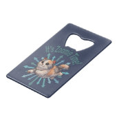 Zoomie Time Dilute Calico Cat Creditkaart Flessenopener (Voorkant Gekanteld)