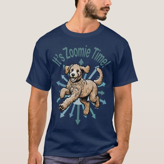Zoomie Time Golden Doodle T-shirt (Voorkant)