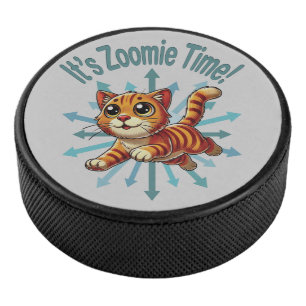 Zoomie Time Oranje Tabby Cat Hockey Puck