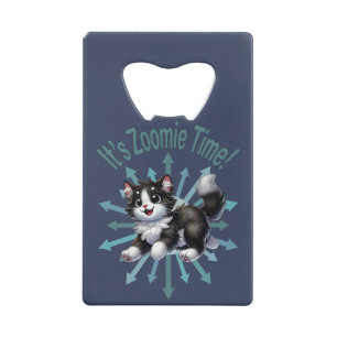 Zoomie Time Schattige Black & White Cat Creditkaart Flessenopener