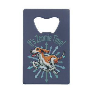 Zoomie Time voor de Amerikaanse Fox Hound Creditkaart Flessenopener