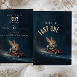 Zooming Bunny - uitnodiging voor het eerste verjaa<br><div class="desc">Vier een speciale eerste verjaardag met een uitbarsting van vreugde en een scheutje grillen! Introductie van de "Zooming Bunny" verjaardagsuitnodiging, een heerlijke mix van betovering en opwinding. De voorkant van deze charmante uitnodiging is voorzien van een onbevreesd konijntje dat vooruit zoomt in een levendige rode speelgoed raceauto, die het snelle...</div>