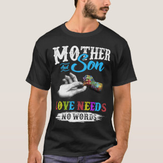 Zoon- en moederliefde heeft geen woord nodig Autis T-shirt