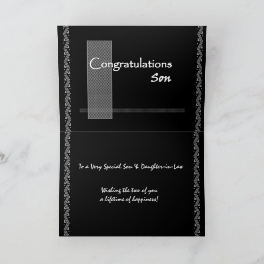 Zoon en schoondochter bruiloft gefeliciteerd kaart (Binnen)