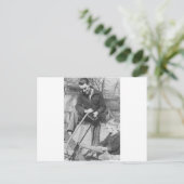 Zoon van 1920 Helpend zijn vader hout zag Briefkaart (Staand voorkant)