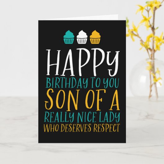 Zoon van een mooie dame voor zijn grappige verjaar kaart (Gele Bloem)