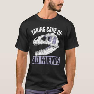 Zorg dragen voor de ouwe Friends Museum whisker T-shirt
