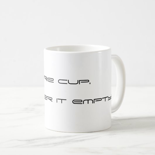 Zorgbekertje. Beschouw het leeg. Koffiemok (Voorkant rechts)