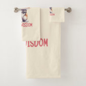 Zorgeloos kat houding – speels katachtige ontwerp bad handdoek (Insitu)