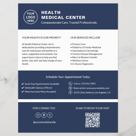 Zorgkliniek Dokter Aangepast Logo QR Code Marinebl Flyer (Voorkant)