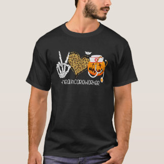 Zorgverlener Vrede Liefde Verpleegster Halloween P T-shirt