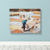 Zout oogsten in Maras, Peru Canvas Afdruk (Insitu (Houten vloer))