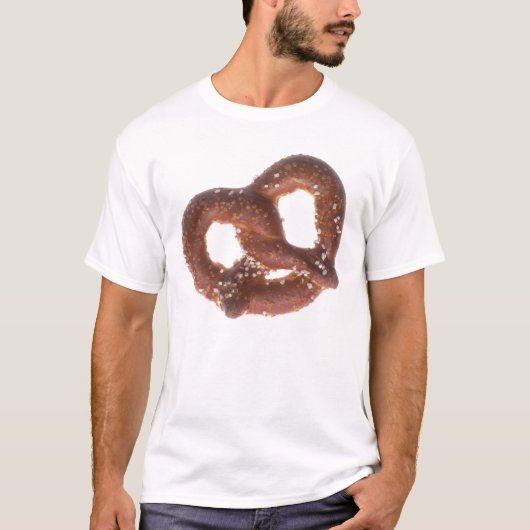 Zoute pretzel t-shirt (Voorkant)