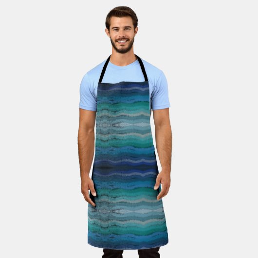 Zoutgolven voor kuststrand op zwart schort (Gedragen)