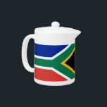 Zuid-Afrikaanse vlag theepot<br><div class="desc">Verhoog uw theetijd met onze elegante theepot versierd met de vlag van Zuid-Afrika! Deze theepot is vervaardigd met aandacht voor detail en toont met trots de levendige en symbolische vlag van Zuid-Afrika. De vlag heeft horizontale banden van groen, goud, zwart, wit, rood en blauw met een Y-vormige groene band in...</div>