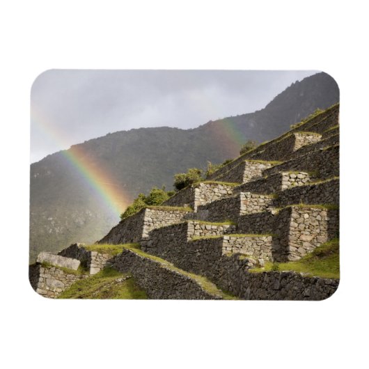 Zuid-Amerika, Peru, Machu Picchu. Rainbogen over Magneet (Horizontaal)
