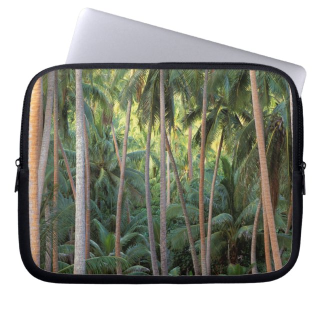 Zuid-Pacific, Frans-Polynesië, Bora Bora. Laptop Sleeve (Voorkant)