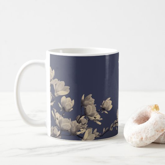 Zuidelijke Magnolias en Midnight Blue Koffiemok (Met donut)