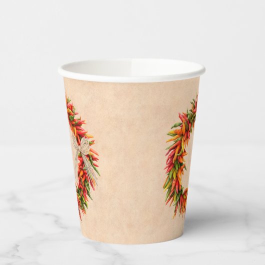 Zuidwest Chili Ristra Wreath on Adobe Wall Papieren Bekers (Links)