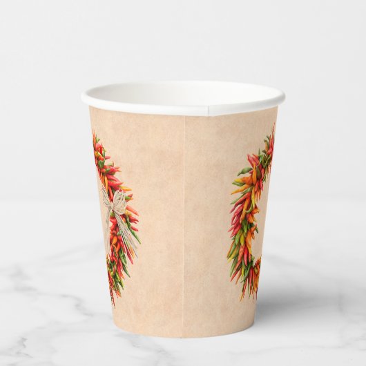 Zuidwest Chili Ristra Wreath on Adobe Wall Papieren Bekers (Rechts)