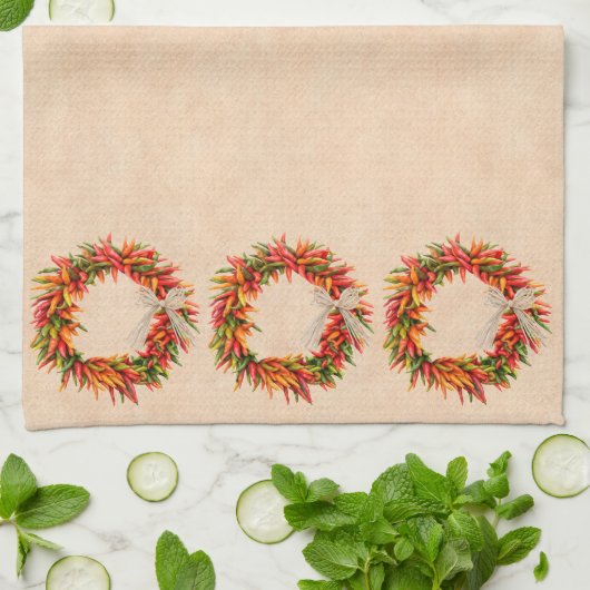 Zuidwest Chili Ristra Wreath on Adobe Wall Theedoek (Gevouwen)