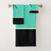 Zuidwest-Gecko Zee Green en Black Bad Handdoek (Insitu)
