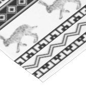 Zuidwestelijk jasje en geometrische patronen tafelkleed (Gekanteld)