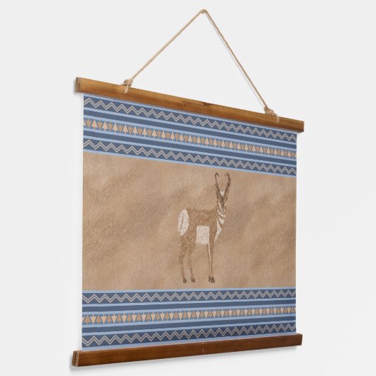 Zuidwestelijke Pronghorn staande antilope blauwe g Hangend Wandkleed (Gebogen)
