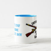 Zuigelingin - Battle - Drinkware Tweekleurige Koffiemok (Center)