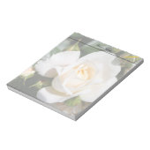  zuivere witte rozenbloemen, liefde, romance notitieblok (Linkerzijde)
