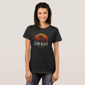 Zuma Beach Californië Retro Surfer  Beach T-shirt (Voorkant volledig)