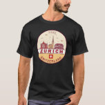 Zurich Zwitserland City Skyline Emblem T-shirt<br><div class="desc">Zürich minimalistisch, kleurrijk kunstontwerp met monumenten en landmerken van de stad in Zwitserland.</div>