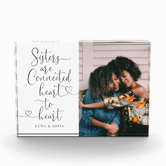 Zussen Verbonden hart met hart | Foto zuster (Voorkant)