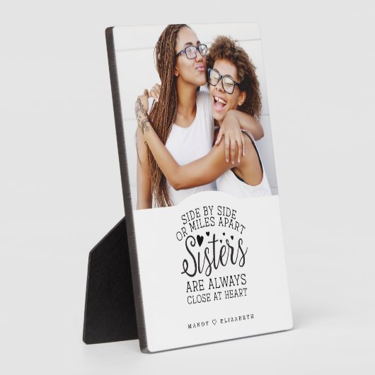 Zussers verbonden op hoofdfoto Keepomwille White Fotoplaat (Zijkant)