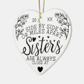 Zussers verbonden op hoofdfoto Keepomwille White Keramisch Ornament (Links)