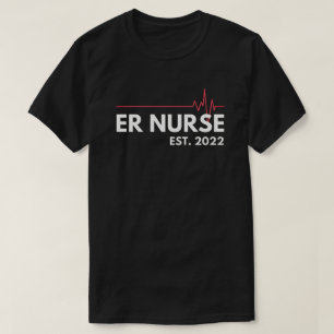 Zuster Est 2022 Noodruimte Ziekenhuis T-shirt
