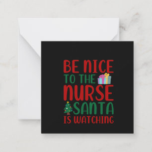 Zuster Gift is leuk om de kerstman te verzorgen Notitiekaartje