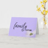 Zuster in Law Paarse Gingham Birthday Kaart (Gele Bloem)