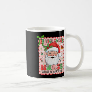 Zuster kerstfeest is mooi voor de verpleegster. koffiemok
