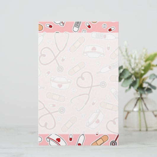 Zuster Love Print Pink Background Briefpapier (Staand voorkant)