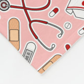 Zuster Love Print Pink Background Fleece Deken (Hoek)