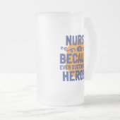 Zuster omdat zelfs artsen helden nodig hebben matglas bierpul (Voorkant rechts)