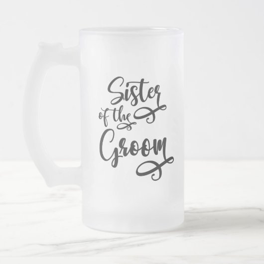 Zuster van de bruidegom matglas bierpul (Links)