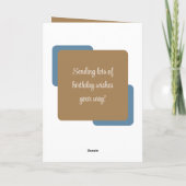 Zuster voegt naam toe: blauwe bruine verjaardag kaart (Achterkant)